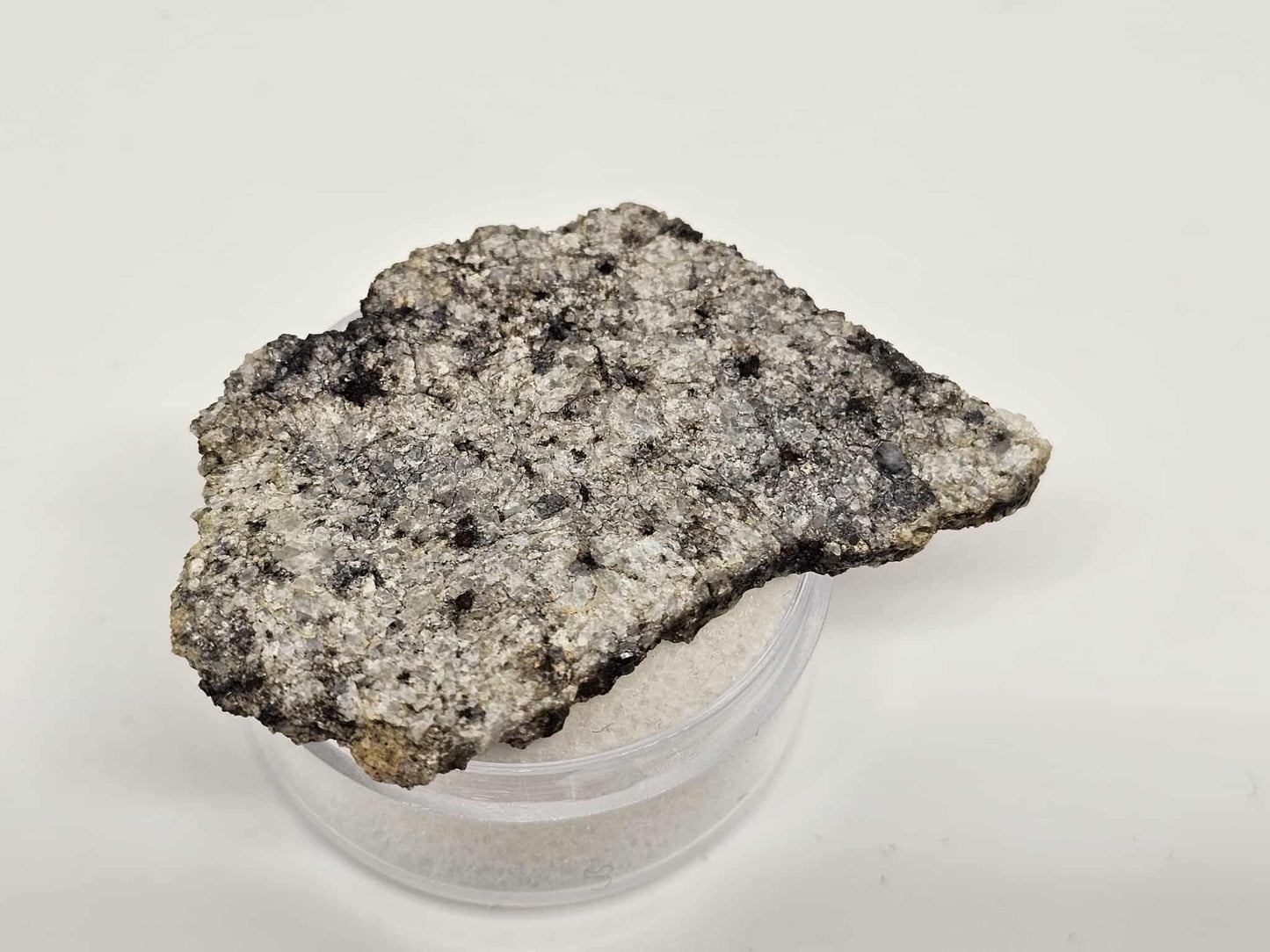 4.87g Ksar Ghilane 022 slice Achondrite Ungrouped Meteorite