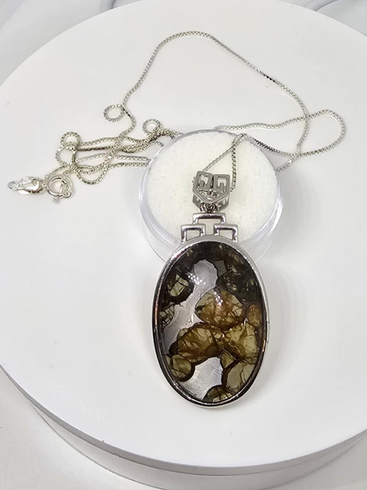 Libyan Desert Glass Impactite Sterling Silver Necklace - 11.8g