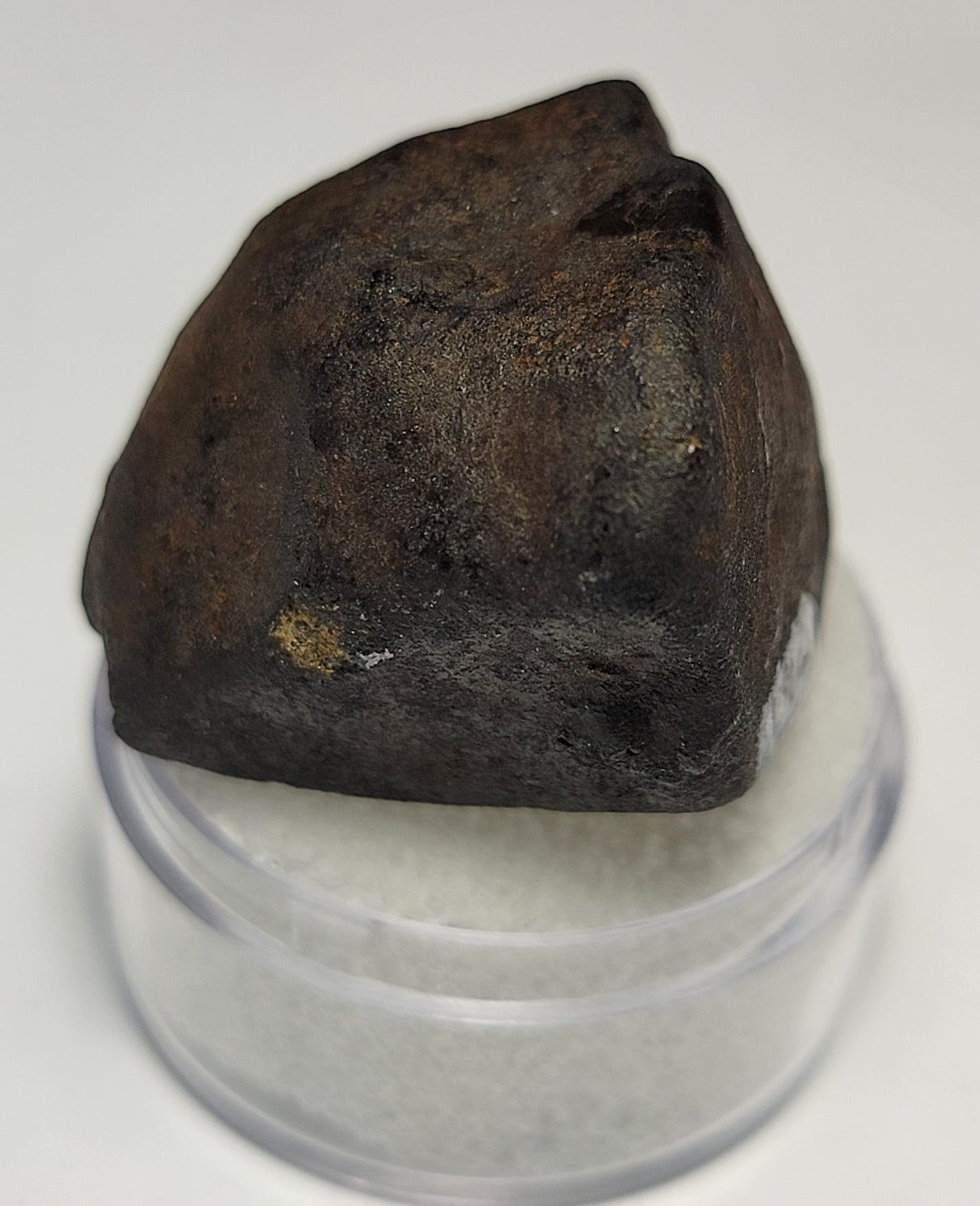 Mbale - Uganda Crusted Individual Meteorite - Ordinary Chondrite L5-6 - 20.3g