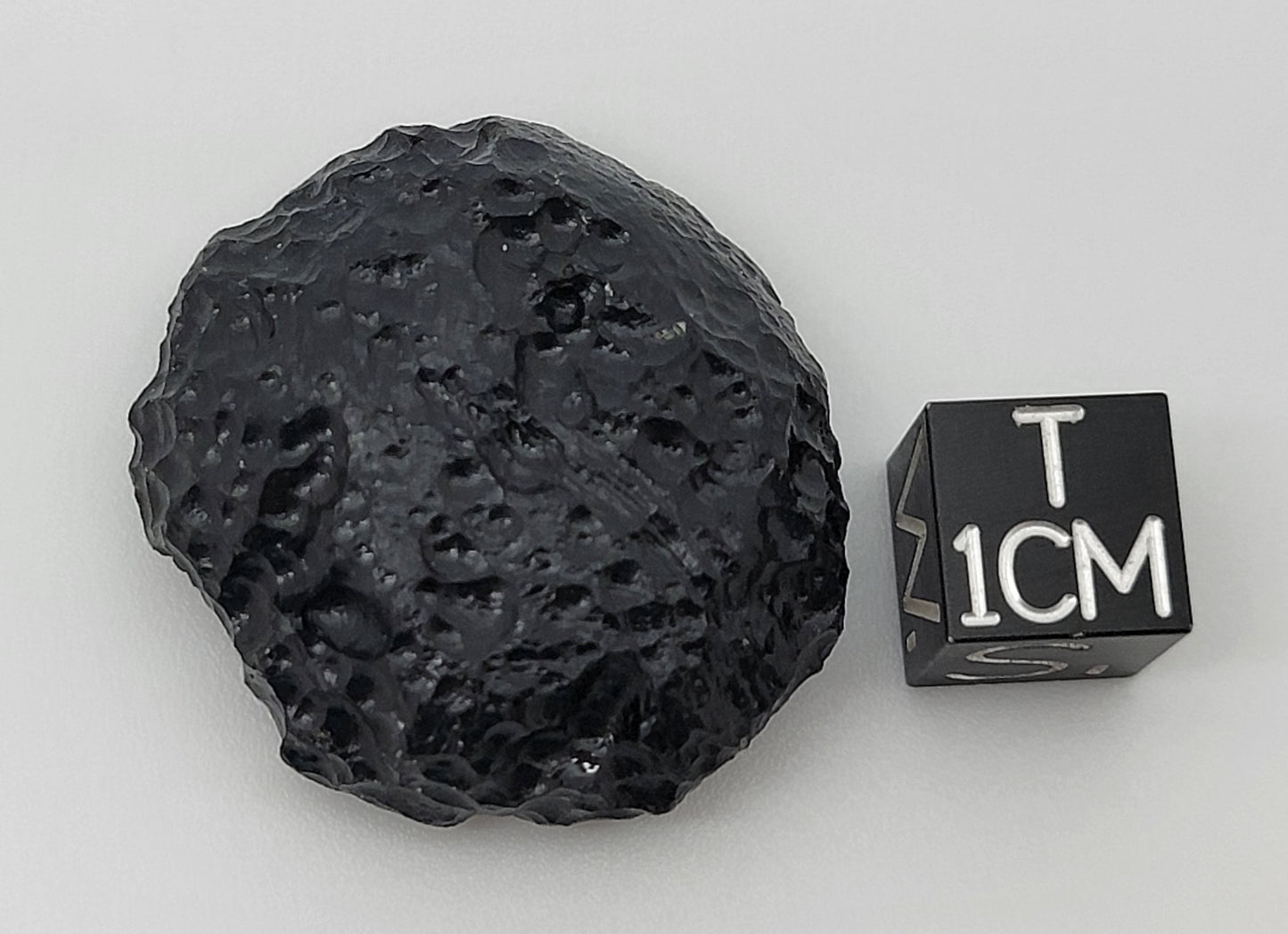 Vietnam Tektite 13.37g